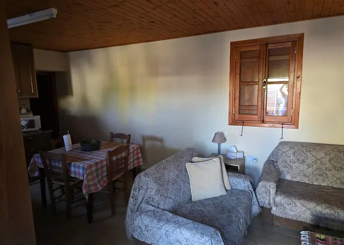 Fontana Traditional House